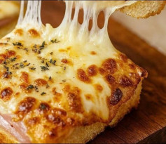 🥪🍕 Croque Monsieur Pizza