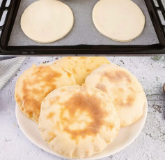 Easy 2-Ingredient Balloon Bread