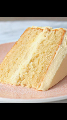 Eggless Vanilla Cake