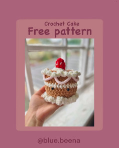 Free Crochet Cake Pattern for Beginners