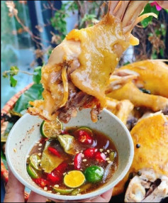 Gà Hấp Mắm Thơm Ngon Mê Ly, Đậm Đà Hương Vị