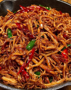 Gà Xé Cay Tê Tứ Xuyên, Kích Thích Vị Giác