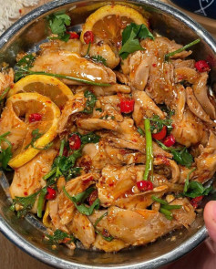 Gà Xé Trộn Chua Cay Thơm Lừng