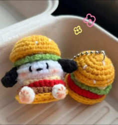 hamburger chó pochacco