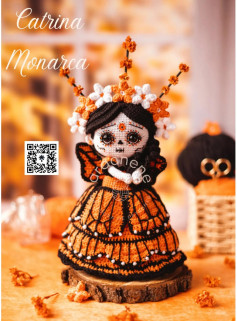 Hermosa Catrina Monarca de Crochet para Ofrendas Festivas