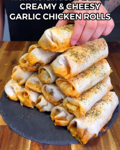 High Protein Creamy Cheesy Garlic Chicken Wraps