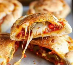 Homemade Cheesy Pizza Pockets