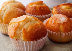 Honey Cake Muffins