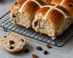 Hot Cross Buns Recipe