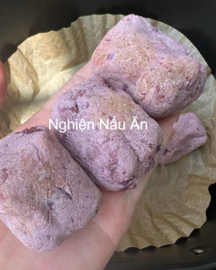 LƯU NGAY CÁCH BÁNH NẾP KHOAI MÔN NGOÀI GIÒN TRONG DẺO BẰNG NỒI CHIÊN KHÔNG DẦU.