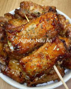 LƯU NGAY CÁCH LÀM SƯỜN RÁN LẮC MUỐI TIÊU CỰC KỲ NGON, NHẬ U THÌ ĐÚNG BÀI.