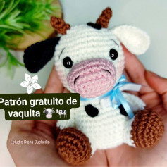 Patrón gratuito de vaquita de ganchillo adorable