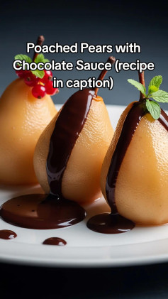 Poached Pears with Chocolate Sauce