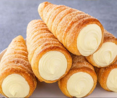 Puff pastry cream cone recipe