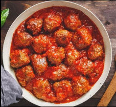 Dưới đây là cách làm thịt viên sốt cà: