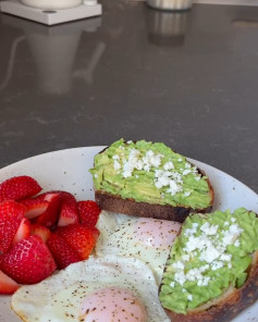 Sourdough Avocado Delight with Za’atar and Feta