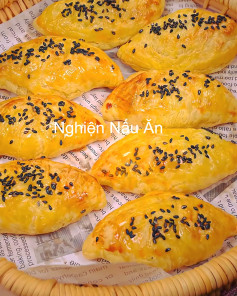 Tart Dứa Nướng Chua Ngọt Mè Đen Giòn Rụm