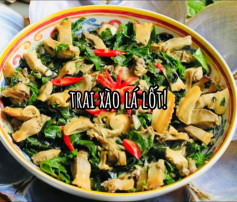 Trai xào lá lốt – dân dã, thơm nồng, dai giòn sần sật, ăn là nhớ mãi!