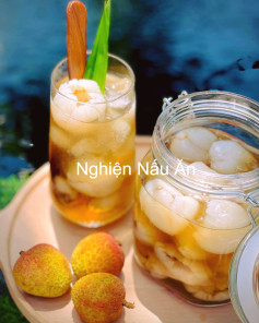 Vải Ngâm Đường Phèn Mát Lạnh, Ngọt Ngào Ngày Hè