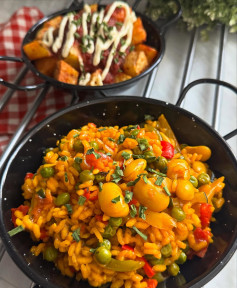 Vibrant Veggie Paella with Zesty Lemon Touch