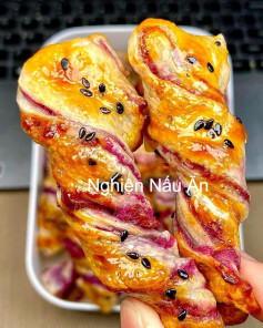 Xoắn Ngọt Khoai Lang Mè Đen Giòn Thơm
