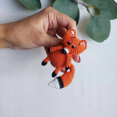 Amigurumi Tilki Modeli: Sevimli Örgü Tilki Yapımı