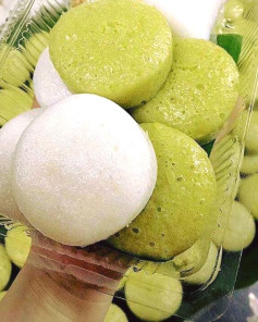 Bánh Bò Xốp Cốt Dừa Thơm Ngon Cho Ngày Xuân