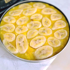 Bánh chuối hấp cốt dừa thơm ngọt, mềm mịn, hấp dẫn