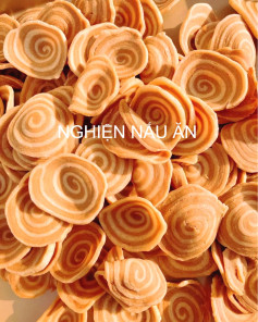 Bánh Tai Heo Giòn Tan Cuốn Hút Vị Ngọt Béo Ngậy