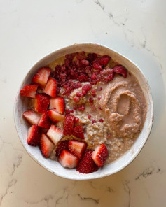 Berry Bliss Protein Oats