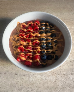 Berry Protein Oats with Peanut Butter Bliss
