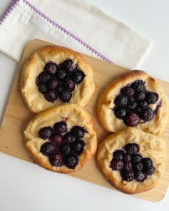 Blueberry Bliss Protein Brioche Bites