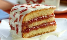 Bolo Cremoso de Goiabada com Toque de Conhaque