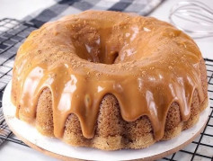 Bolo de Churros com Doce de Leite Cremoso