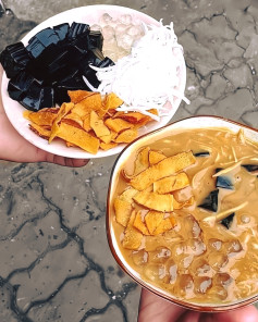 Cà Phê Cốt Dừa Thạch Trân Châu Mát Lạnh