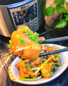 Chân Giò Hầm Bia Thơm Lừng, Mềm Ngon Khó Cưỡng