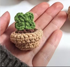 chart móc chậu cỏ 4 lá mini, ngỗng đi biển, mèo cá