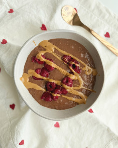 Cozy Chocolate Raspberry Oatmeal Delight
