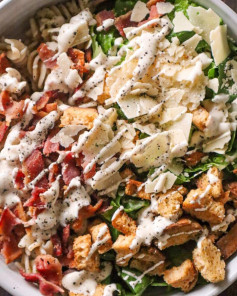 Creamy Bacon Caesar Pasta Delight