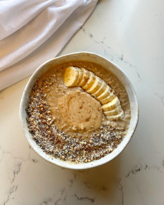 Creamy Caramel Banana Nut Oatmeal Delight