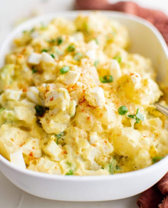 Creamy Southern Potato Salad Delight with Tangy Mustard Twist