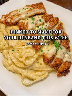 Crispy Chicken Alfredo Delight