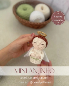 Crochet Pattern for Mini Angel Amigurumi - Free Recipe Included