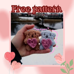 Crochet Teddy Bears with Heart Pattern for Beginners