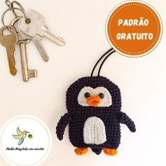 Cute Crochet Penguin Keychain Pattern for Beginners
