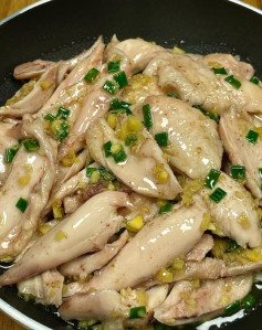 Đùi Gà Hấp Hành Gừng Thơm Ngon