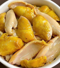 Đùi Gà Hấp Muối Tinh Túy Thơm Ngon