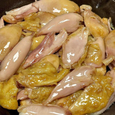 Đùi Gà Hấp Thơm Ngon, Thịt Ngọt Mềm Mại