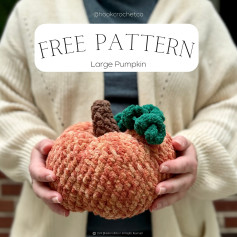 Free Crochet Pattern for a Large Pumpkin Design
