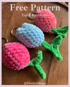 Free Crochet Pattern for Tulip Keychain Design